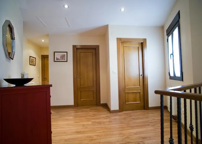 La Casa Del Tio Mase Hébergement de vacances Carbonero el Mayor